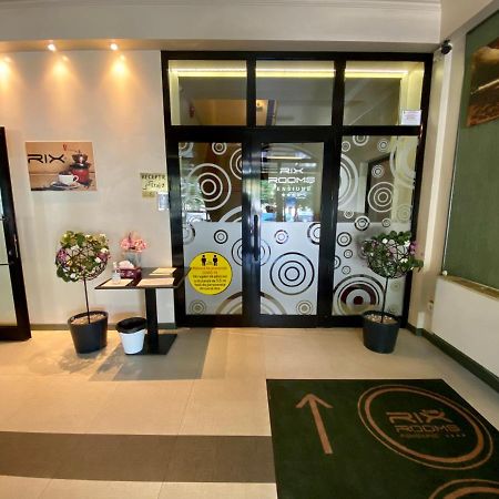 Pensiunea Rix Rooms Фокшаны Экстерьер фото